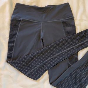 Victoria Sport Leggings With Mesh